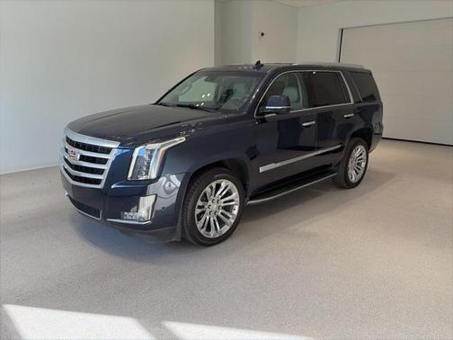 2019 Cadillac Escalade Luxury