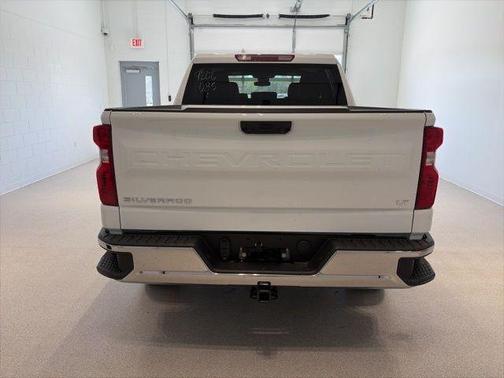 Summit White 2026 Chevrolet Silverado 1500 LT
