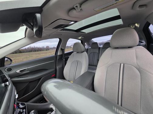 2021 Hyundai SONATA SEL