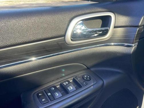 2022 Jeep Grand Cherokee Limited X