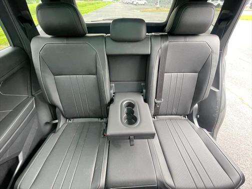 2023 Volkswagen Tiguan 2.0T SE R-Line Black 4MOTION