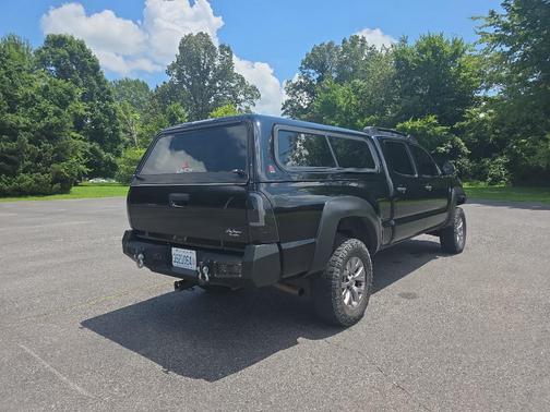 2015 Toyota Tacoma Base