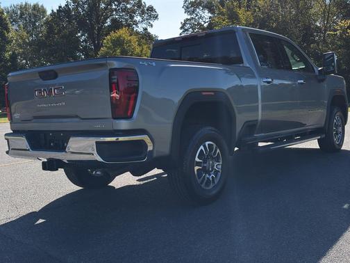 2026 GMC Sierra 2500 SLT