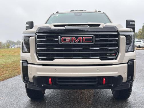 2026 GMC Sierra 2500 AT4