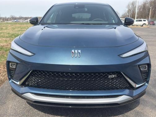 Ocean Blue Metallic 2026 Buick Envista Sport Touring FWD