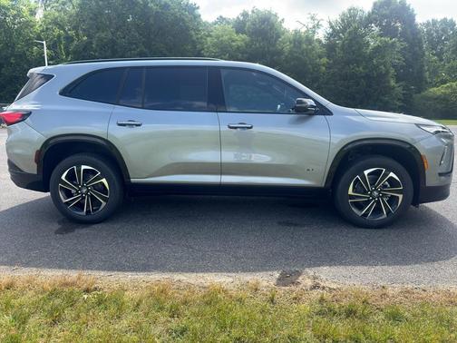 Moonstone Gray Metallic 2026 Buick Enclave Sport Touring