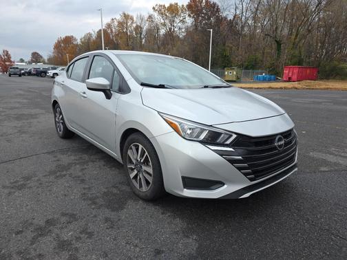 2023 Nissan Versa 1.6 SV