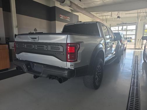 2019 Ford F-150 Raptor