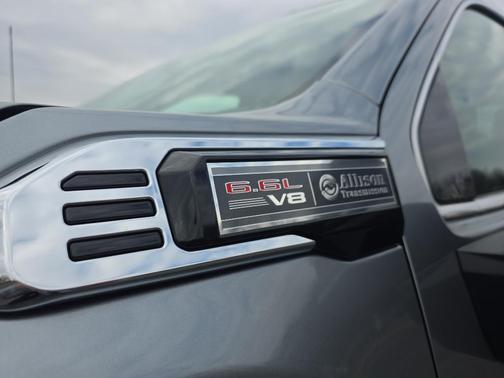 2025 GMC Sierra 2500 SLT