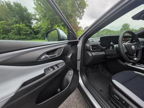 2025 Buick Envista Preferred FWD