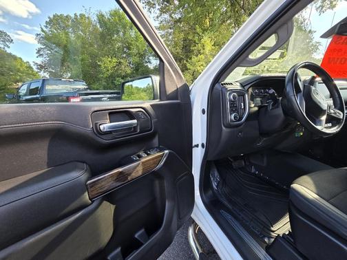 2020 GMC Sierra 1500 SLE