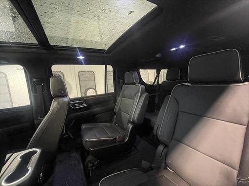 2021 Chevrolet Suburban Premier