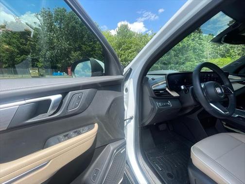 2025 Buick Enclave Preferred FWD