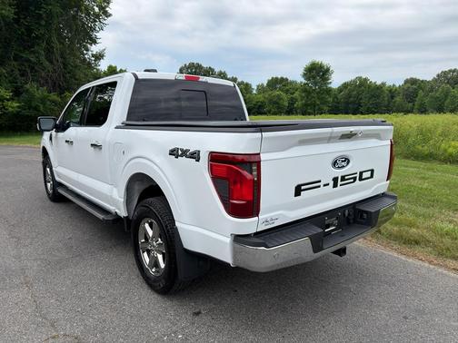 Oxford White 2024 Ford F-150 XLT