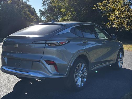 2026 Buick Envista Avenir FWD