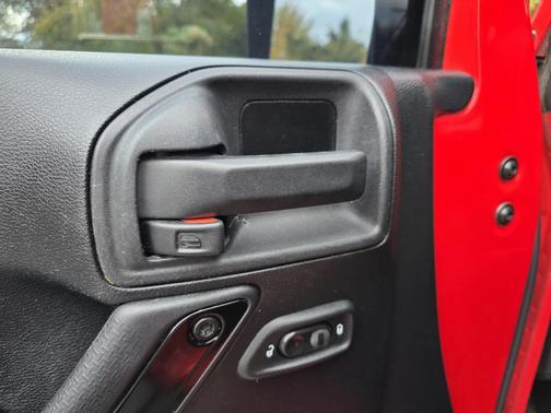 2014 Jeep Wrangler Unlimited Altitude