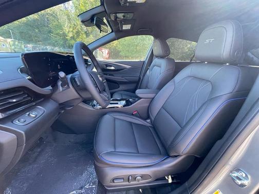 2026 Buick Envista Sport Touring FWD