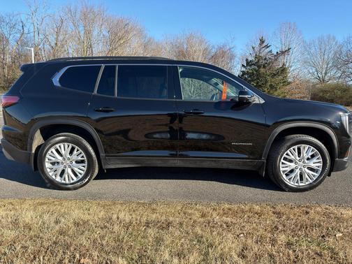 2026 GMC Acadia FWD Elevation