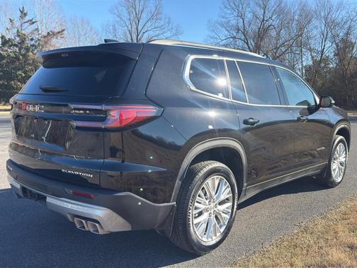 2026 GMC Acadia FWD Elevation