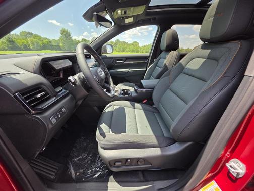 2026 GMC Terrain AWD AT4