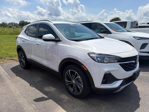 Summit White 2021 Buick Encore GX Select
