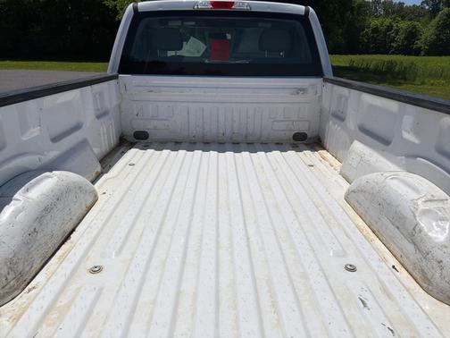 Oxford White 2018 Ford F-150 XL