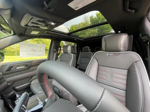 2025 GMC Yukon 4WD AT4 Ultimate