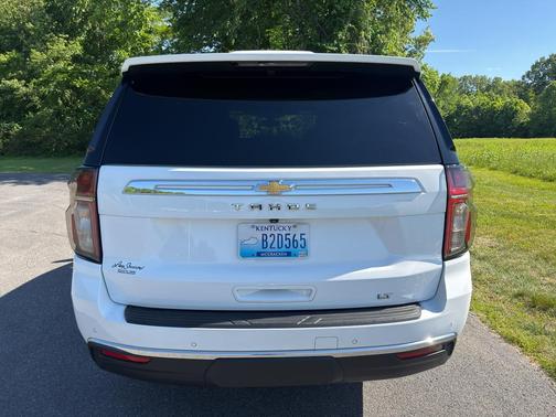 Summit White 2021 Chevrolet Tahoe LT