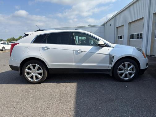 Platinum Ice Tricoat 2015 Cadillac SRX Premium Collection
