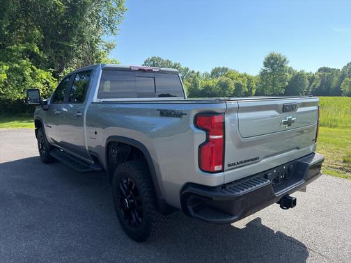 Sterling Gray Metallic 2025 Chevrolet Silverado 2500 LT