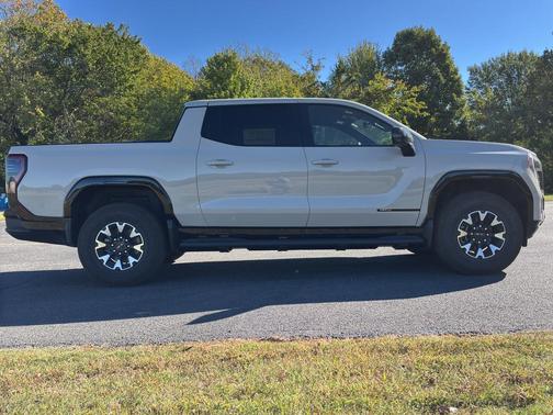 2026 GMC Sierra EV Extended Range AT4