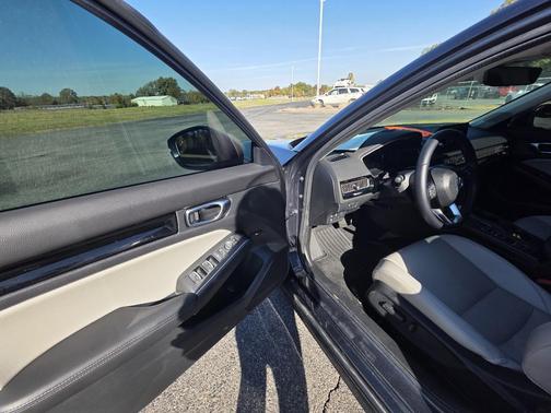 2024 Honda Civic Touring