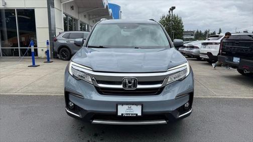 2022 Honda Pilot Touring 8-Passenger