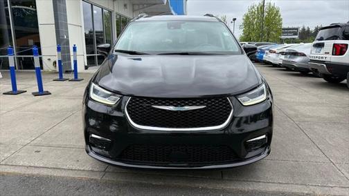 2021 Chrysler Pacifica Hybrid Touring L