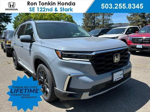 2025 Honda Pilot Touring 8-Passenger