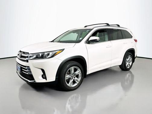 Blizzard Pearl 2019 Toyota Highlander Limited