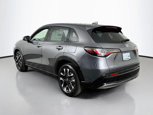 Modern Steel Metallic 2027 Honda HR-V EX-L