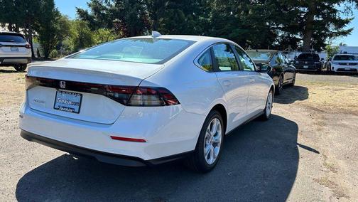 2025 Honda Accord LX 1.5T