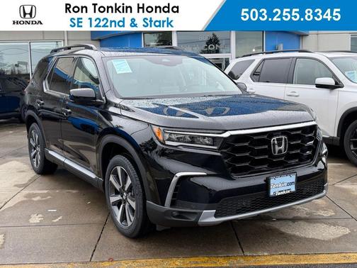 2025 Honda Pilot Touring 8-Passenger