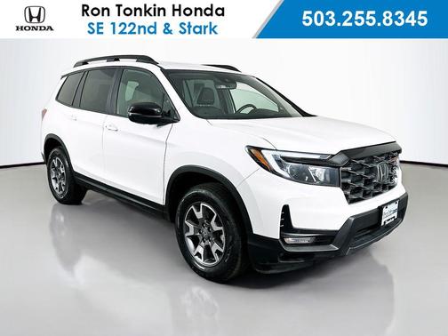 Platinum White Pearl 2023 Honda Passport AWD TrailSport