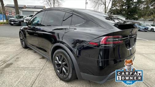 2022 Tesla Model X Plaid Tri Motor All-Wheel Drive