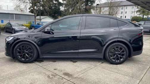 2022 Tesla Model X Plaid Tri Motor All-Wheel Drive