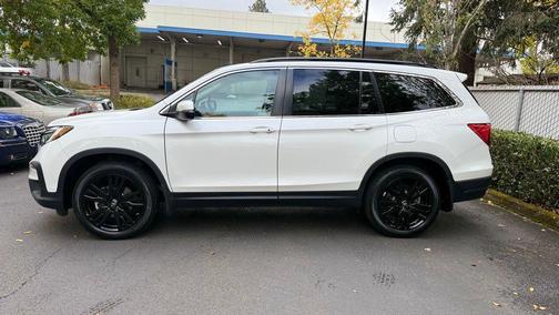 2022 Honda Pilot AWD Special Edition