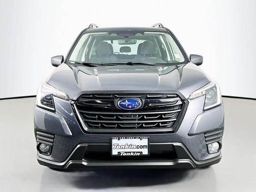 Magnetite Gray Metallic 2023 Subaru Forester Premium