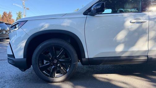 2025 Honda Pilot Black Edition