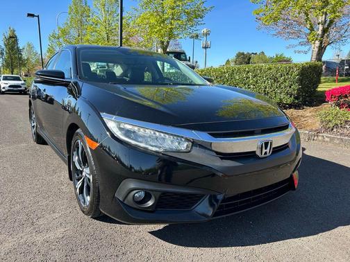 2017 Honda Civic Touring