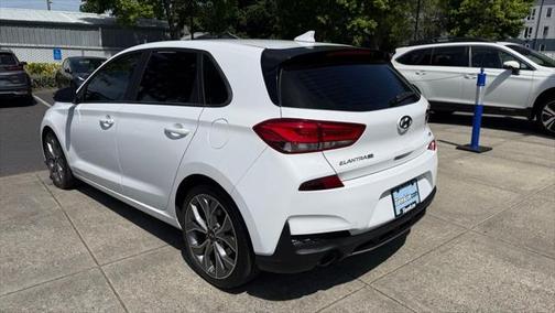 2020 Hyundai Elantra GT Base