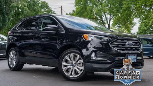 2022 Ford Edge Titanium