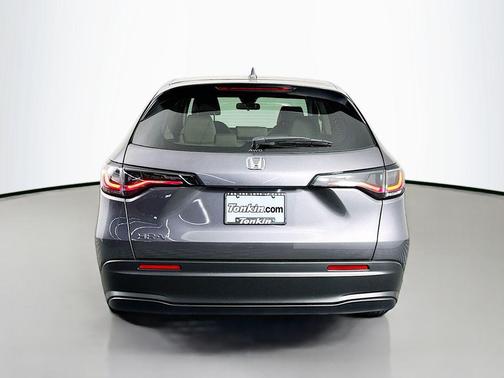Modern Steel Metallic 2027 Honda HR-V LX