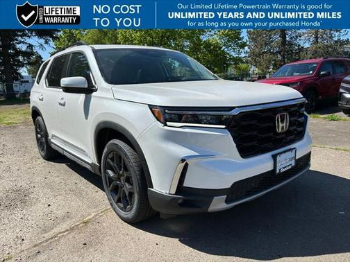 2025 Honda Pilot Touring 8-Passenger